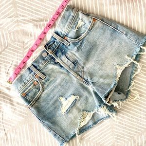 Levi Distressed Cutoff Jean Shorts
